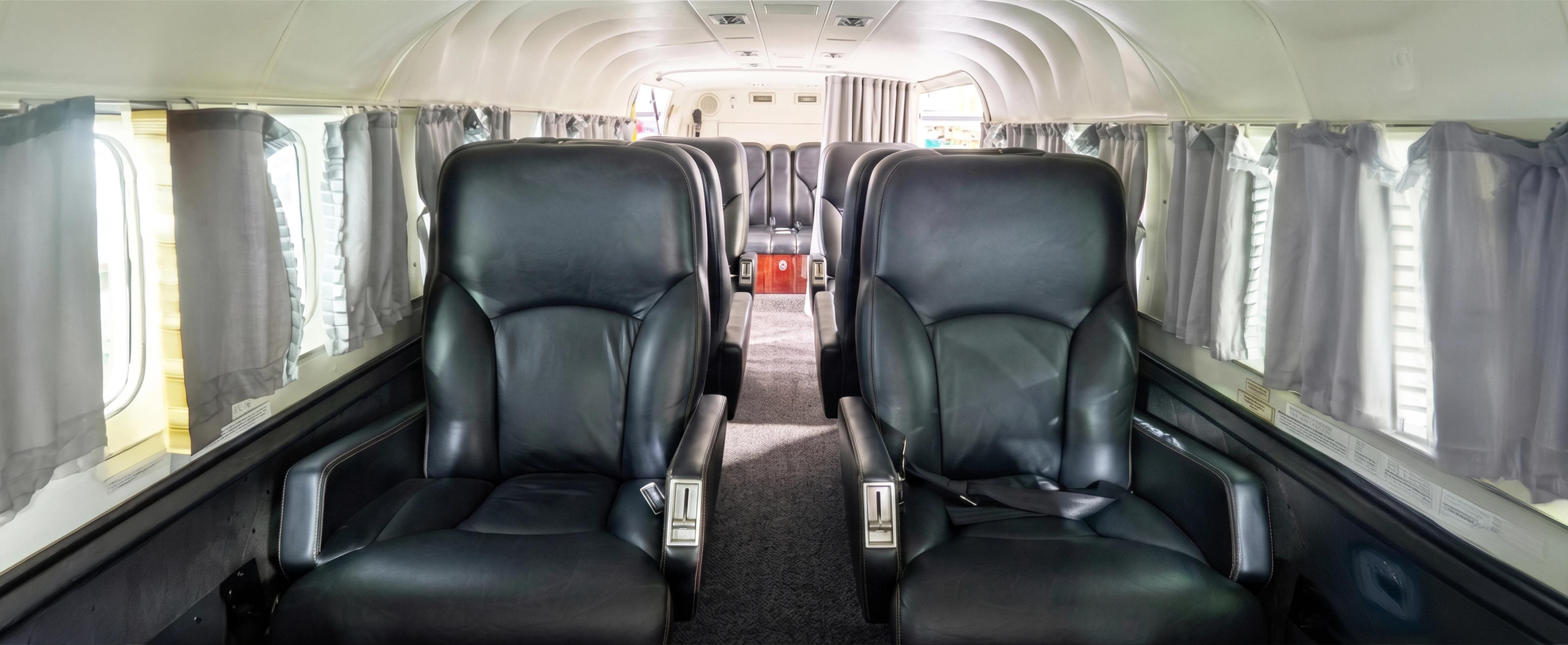Keanggunan yang Ditingkatkan: Masuk ke Dalam Kabin Grand Caravan EX thumbnail
